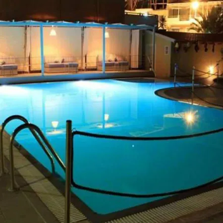 Cosmos Hotel