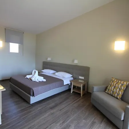 Hotel Cosmos Vasiliki (Lefkada)