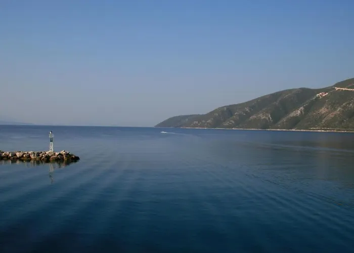 Cosmos Vasiliki (Lefkada)