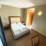 Hotel Cosmos