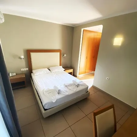 Hotel Cosmos