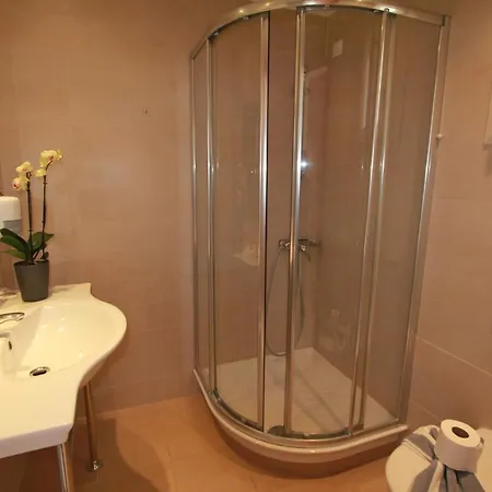 Hotel Cosmos